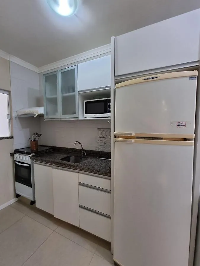Apartamentos Proximo A Praia Bombinhas