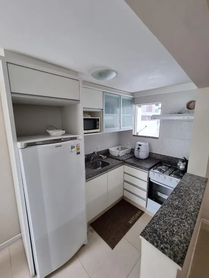 Apartamentos Proximo A Praia Bombinhas 0*,