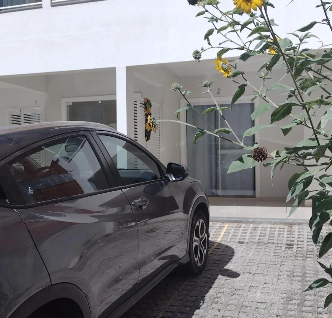 Apartamentos próximo à praia Bombinhas